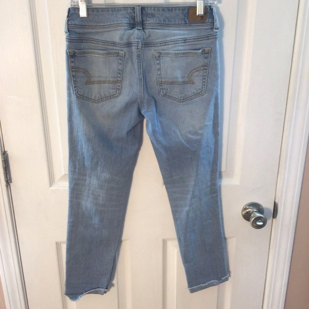 SALE American Eagle Outfitters Skinny Crop Stretch Jeans Distressed‎ Size 4 - Picture 2 of 7